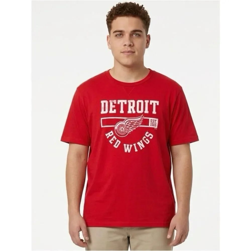 NHL | NEW Detroit Red Wings Short Sleeve Red Graphic T-Shirt Men’s Size X-Large